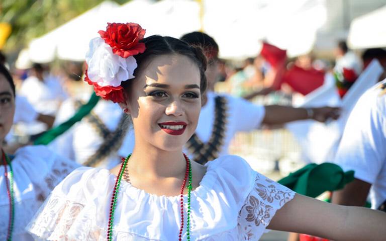 Galería] Así lució el 107 aniversario de la Revolución Mexicana - El  Sudcaliforniano | Noticias Locales, Policiacas, sobre México, Baja  California Sur y el Mundo