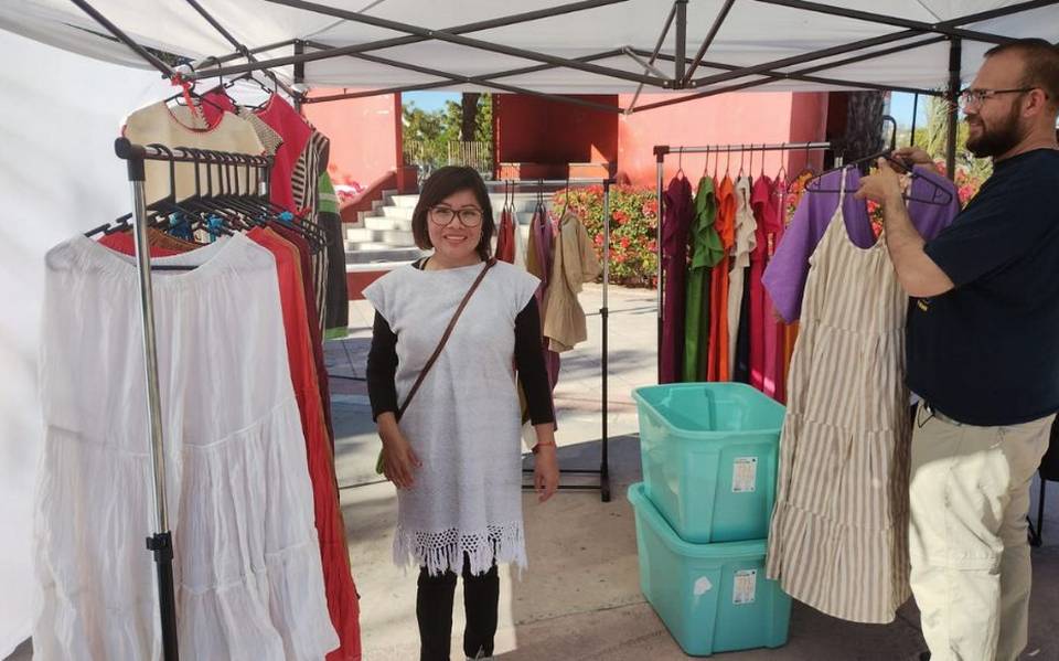 Ropa artesanal de Oaxaca, mercado incipiente en La Paz - El Sudcaliforniano  | Noticias Locales, Policiacas, sobre México, Baja California Sur y el Mundo