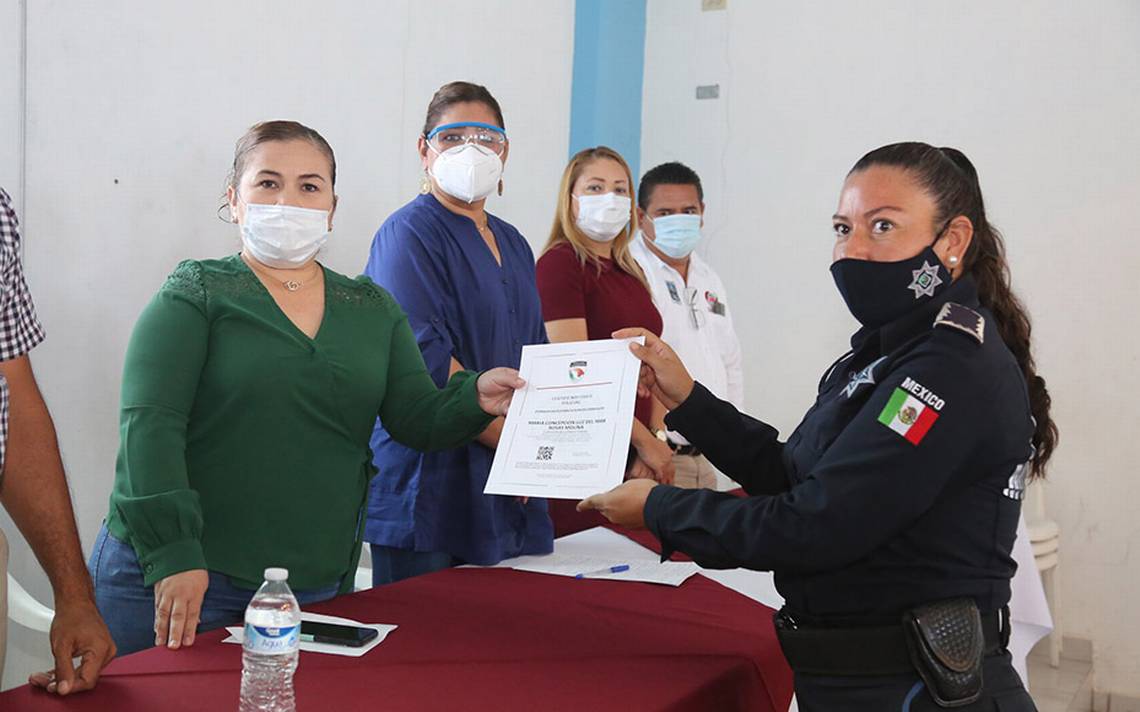 Reciben 34 Elementos Comundeños Certificado Único Policial El Sudcaliforniano Noticias 9516