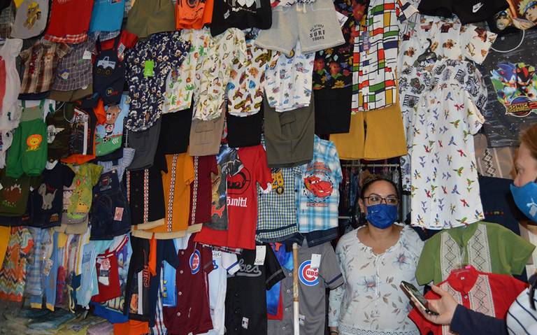 Bajan ventas de ropa de temporada en el Mercado Madero - El Sudcaliforniano  | Noticias Locales, Policiacas, sobre México, Baja California Sur y el Mundo