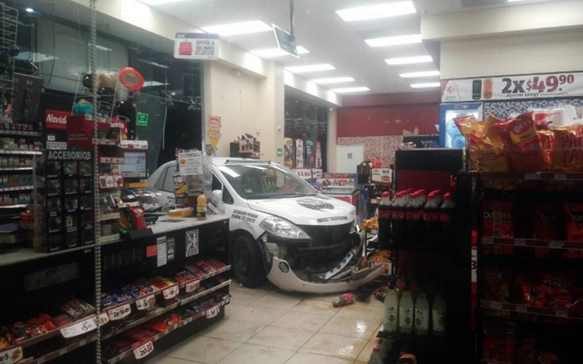 Video choque oxxo lord lady enredados pareja se mete con auto al oxxo - El  Sol de México | Noticias, Deportes, Gossip, Columnas